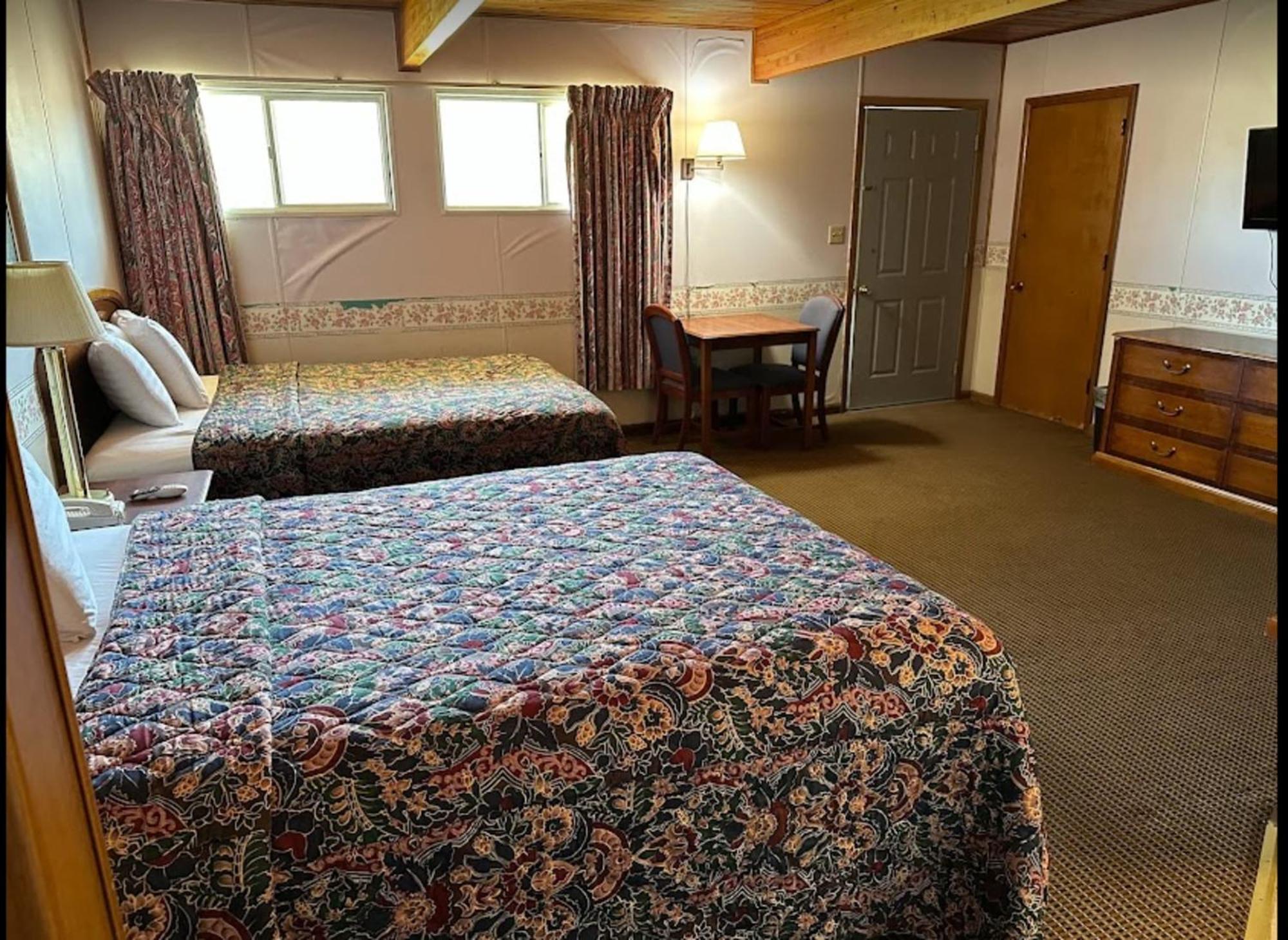 جورجيا Love Hotels Western Holiday By Oyo At Harlan Lake Ne المظهر الخارجي الصورة