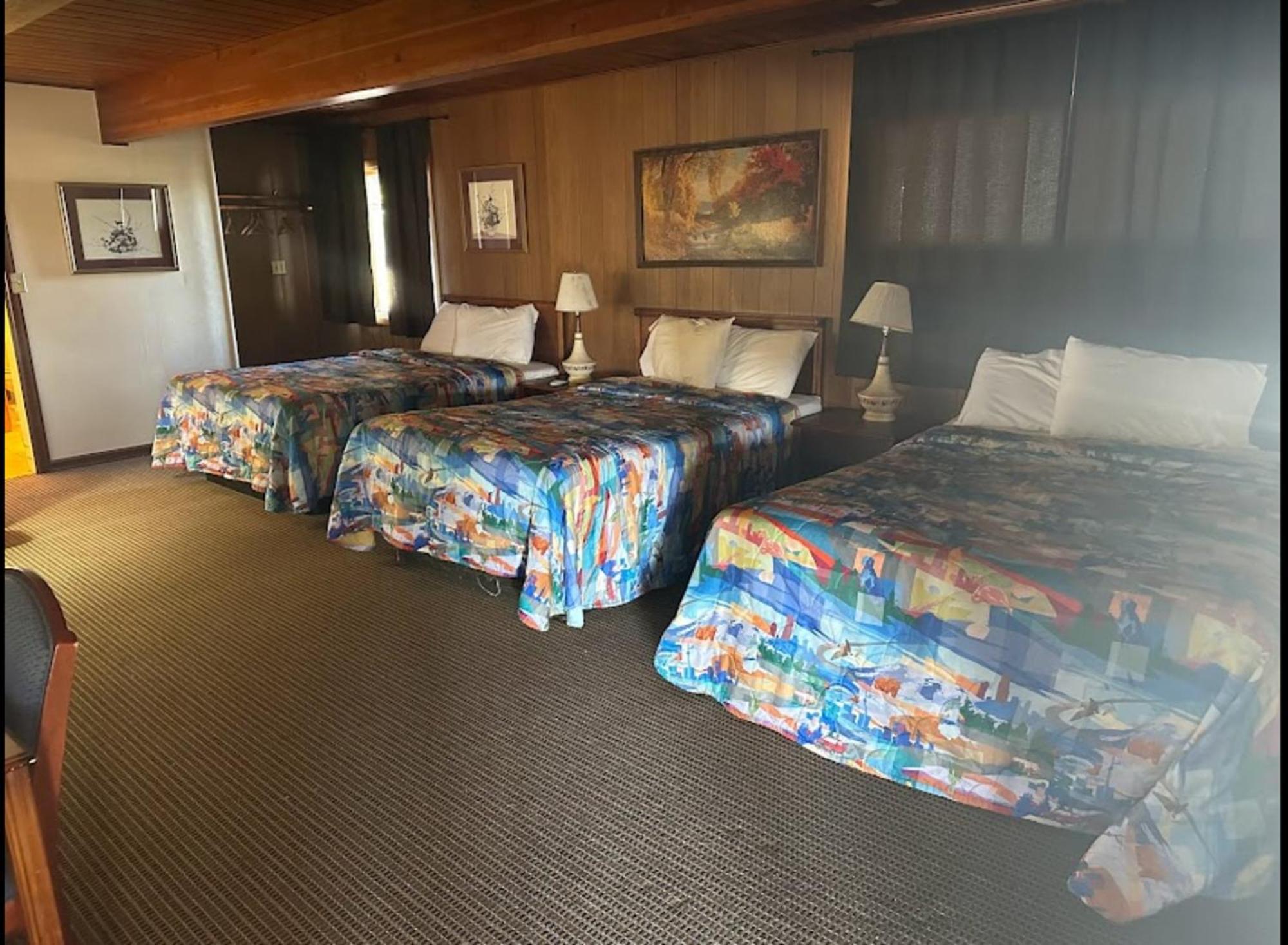 جورجيا Love Hotels Western Holiday By Oyo At Harlan Lake Ne المظهر الخارجي الصورة