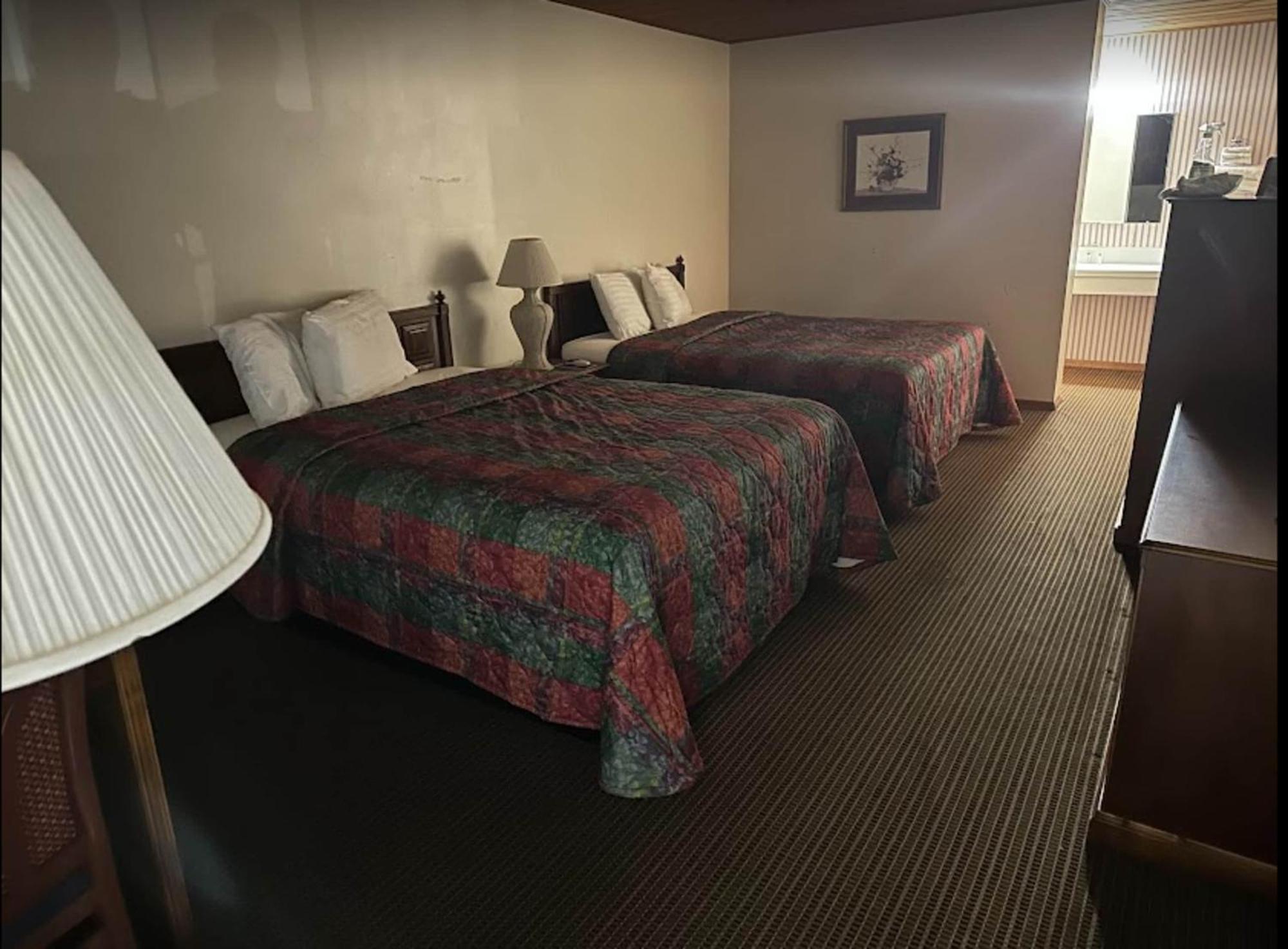جورجيا Love Hotels Western Holiday By Oyo At Harlan Lake Ne المظهر الخارجي الصورة